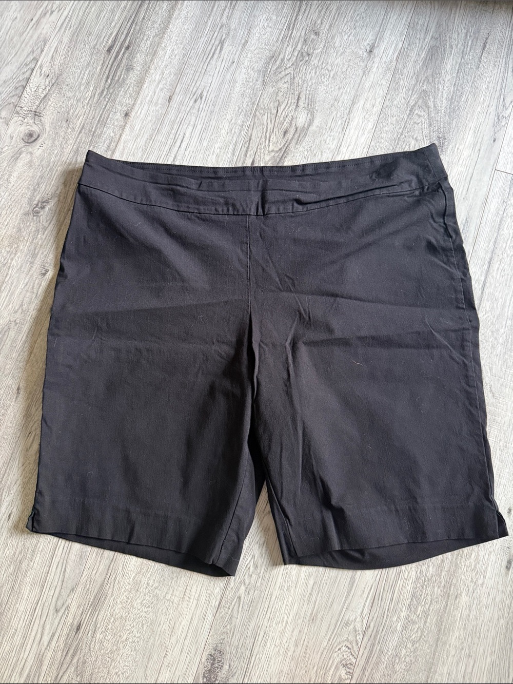 Classic Black Women's Bermuda Shorts